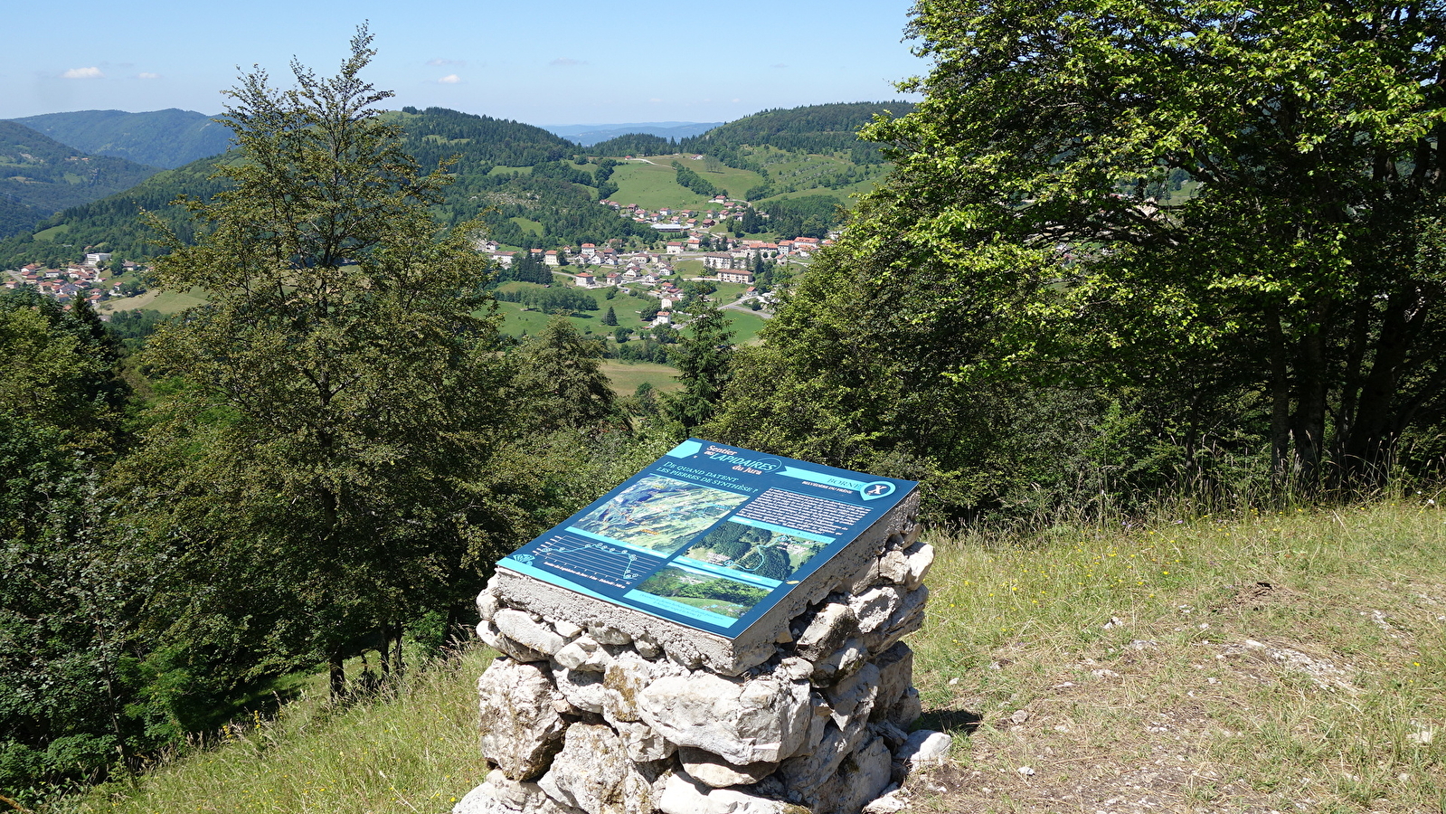 Sentier des Lapidaires